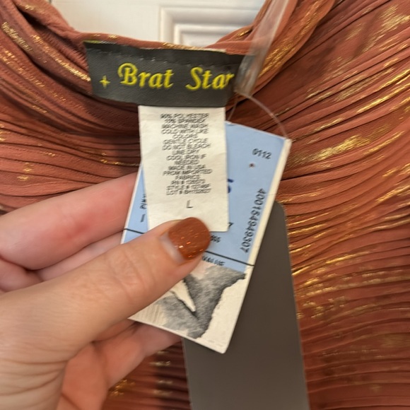 Dark pink with gold shimmer ruched junior dress - Picture 5 of 5